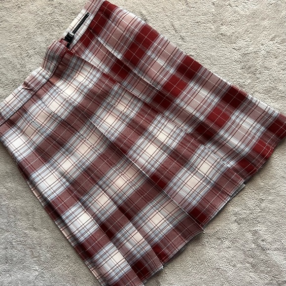 Lucca Couture Dresses & Skirts - Lucca Couture Rowan Pleated Plaid Adjustable Waist Mini Skirt Rust Red Blue XS